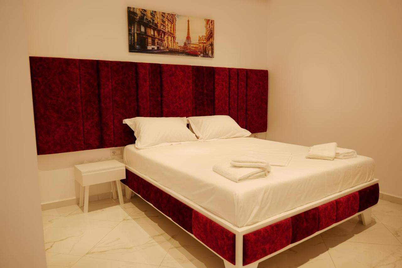 Lumi Hotel Sarande Bagian luar foto